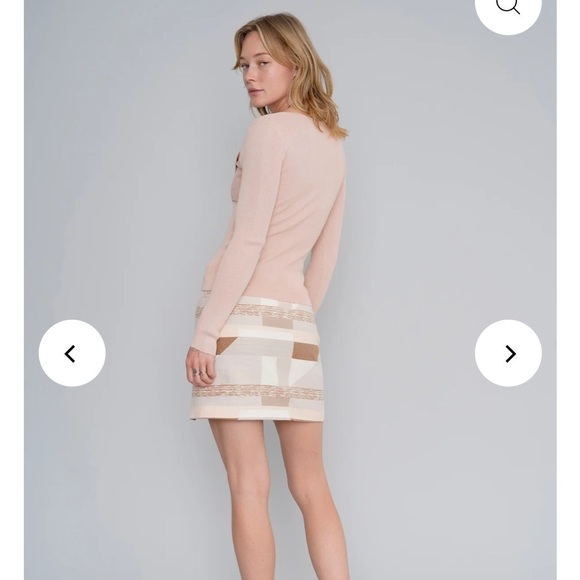 LE SUPERBE Twisted Sister Open Neckline Top Rib Knit Long Sleeve Nude Sz S NEW - Picture 4 of 15